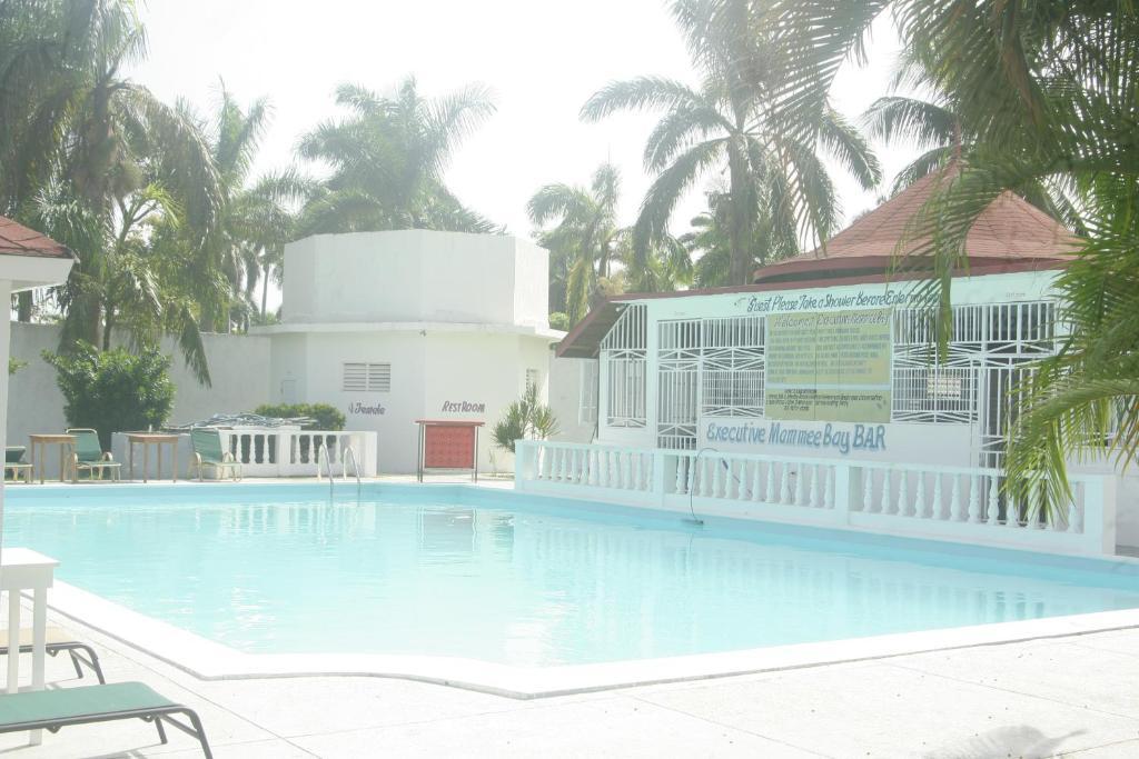 Executive Mammee Bay Hotel Ocho Rios Ngoại thất bức ảnh